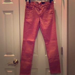 P009 SALMON COLOR JEANS